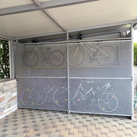 Silver Novigrad With Private Pool Βίλα