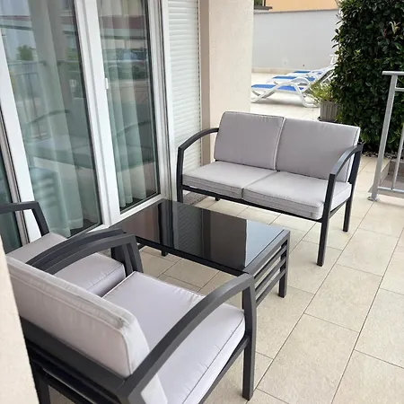 Vila Silver Novigrad With Private Pool *