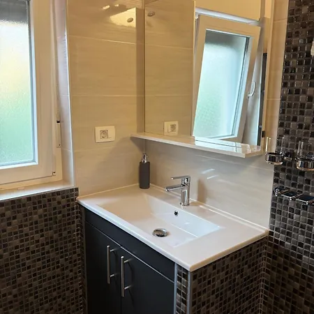 Silver Novigrad With Private Pool Vila *