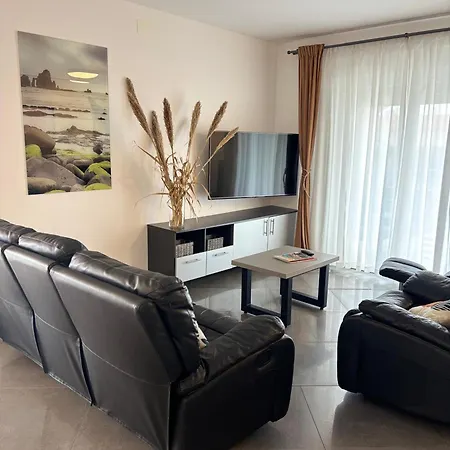 Silver Novigrad With Private Pool Villa