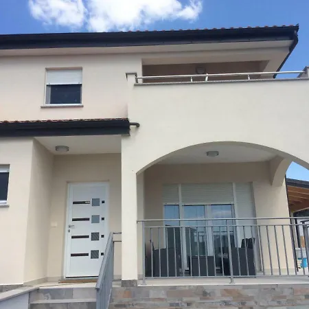 Villa Silver Novigrad With Private Pool Novigrad (Istria)