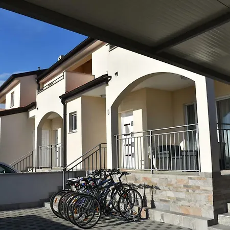 Vila Silver Novigrad With Private Pool Novigrad Istria
