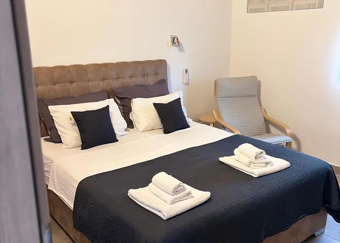 Silver Novigrad With Private Pool Novigrad Istria