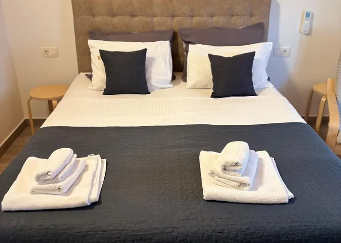 Silver Novigrad With Private Pool * Novigrad Istria