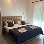 Villa Silver Novigrad With Private Pool Novigrad Istria