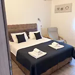 Silver Novigrad With Private Pool Novigrad Istria