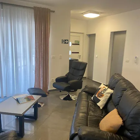 Silver Novigrad With Private Pool Villa