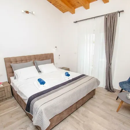 Villa Silver Novigrad With Private Pool Novigrad (Istria)