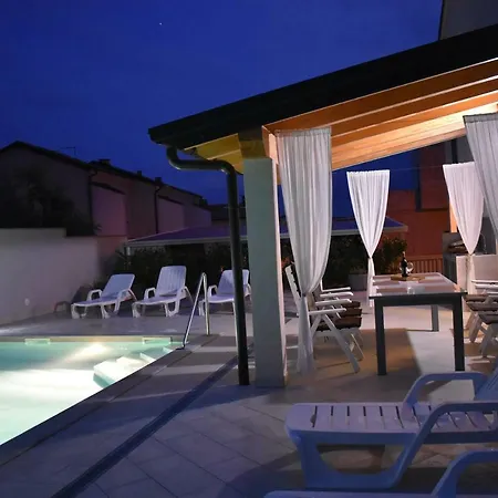 Villa Silver Novigrad With Private Pool