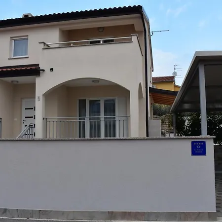 Silver Novigrad With Private Pool Villa Novigrad (Istria)