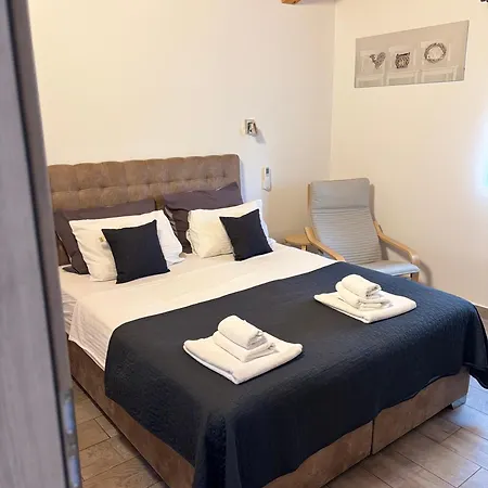 Silver Novigrad With Private Pool Novigrad Istria